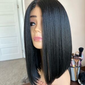 Women's Glueless Lace Human Hair Wig